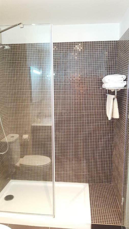 פונשל Apartamento Vista Mar E Piscina מראה חיצוני תמונה